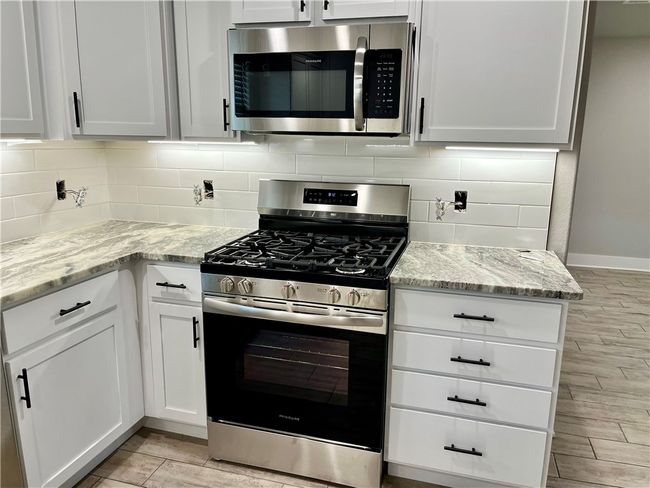 411 Palm St, House other with 3 bedrooms, 2 bathrooms and null parking in Bentonville AR | Image 9