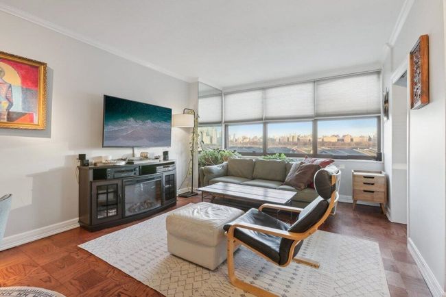 APT-4D - 7002 Kennedy Blvd E, Condo with 1 bedrooms, 2 bathrooms and null parking in Guttenberg NJ | Image 5