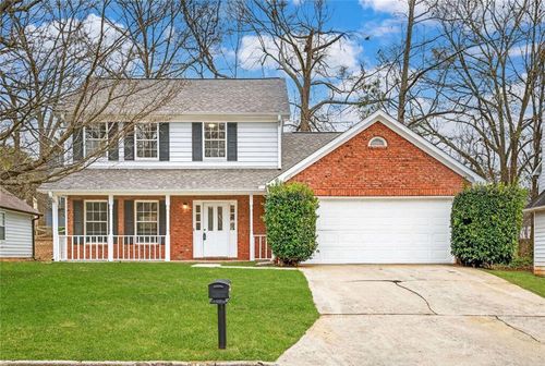 979 Oakwood Chase Cir, Stone Mountain, GA, 30083-5063 | Card Image