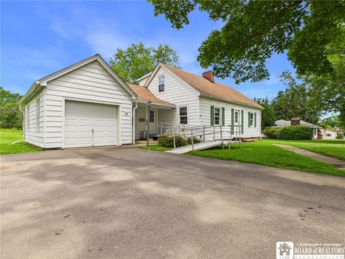 40 E Chautauqua Street, Chautauqua, NY, 14757 | Card Image