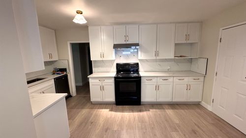 5552 Jersey Ave, Burnaby, BC, V5H2L4 | Card Image