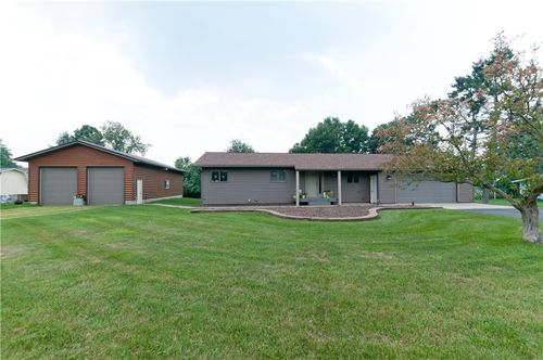 2241 18 3/4 Ave, Rice Lake, WI, 54868-9090 | Card Image