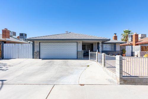 229 N Sunland Dr, Ridgecrest, CA, 93555 | Card Image