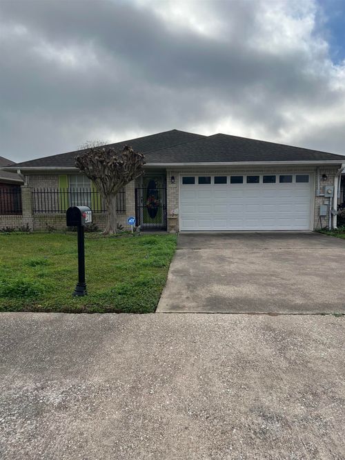 2311 Montaigne Lane, Nederland, TX, 77627 | Card Image