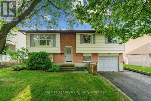 18 Springdale Blvd, Guelph, ON, N1H6X5 | Card Image