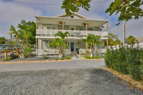 134 86th Ter, TREASURE ISLAND, FL, 33706-3304 | Card Image