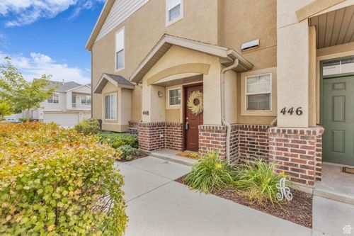 448 Kent Dr, North Salt Lake, UT, 84054-6033 | Card Image