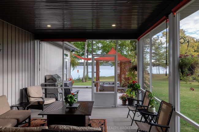 51 Applewood Cove, House other with 3 bedrooms, 2 bathrooms and 8 parking in Bath ON | Image 28
