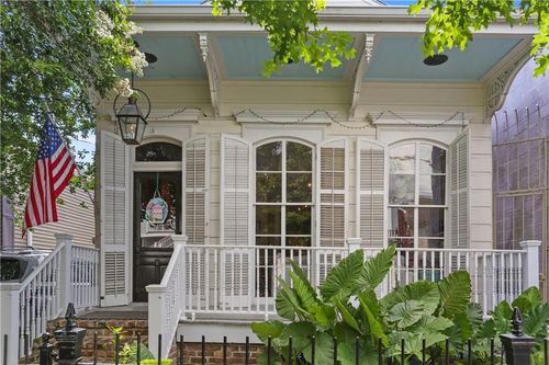 822 Cadiz St, New Orleans, LA, 70115-1512 | Card Image