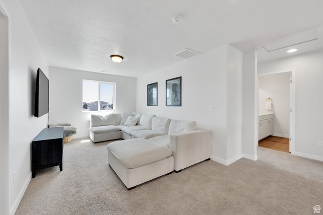 upstairs loft | Image 22