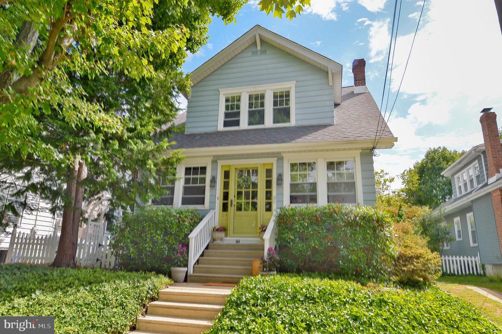 Ardmore Ter, Collingswood, NJ 08108