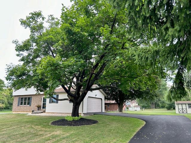 Ash Dr, Nazareth, PA 18064