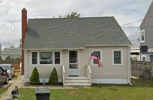 15 Joshua Dr, Manahawkin, NJ, 08050-4257 | Card Image
