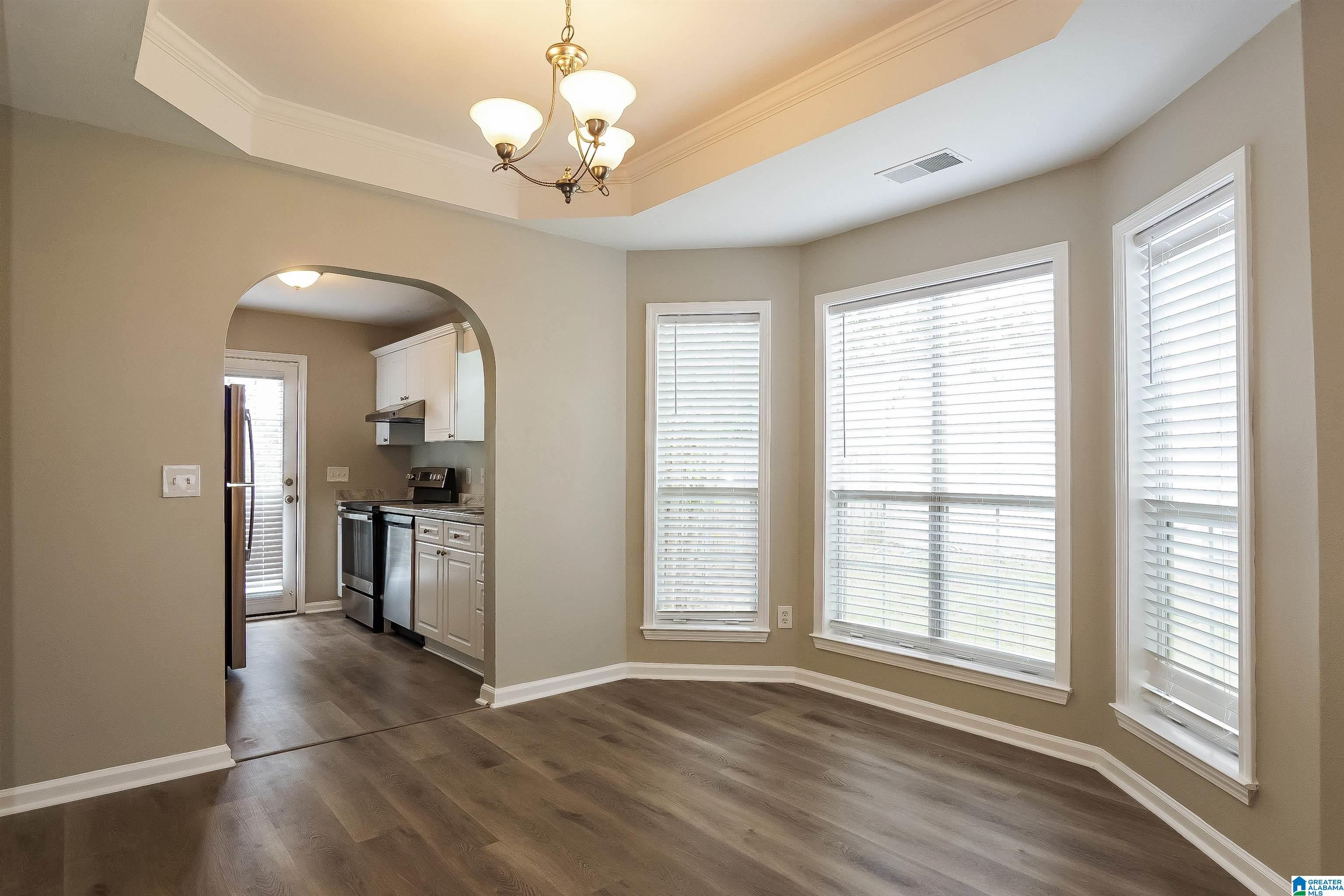 Residential in CALERA 5