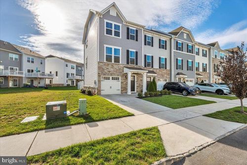 112 Kohlmyer Dr, PENNSAUKEN, NJ, 08110-1248 | Card Image