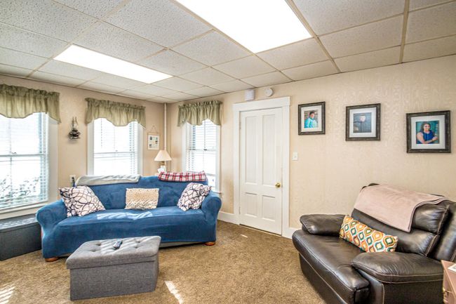 75 Elm St, House other with 5 bedrooms, 2 bathrooms and null parking in Whitefield NH | Image 5