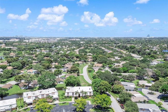 APT-4 - 3660 Citrus Trce, Condo with 2 bedrooms, 2 bathrooms and null parking in Davie FL | Image 20