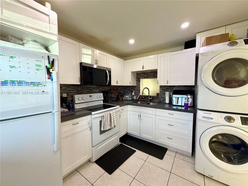 14d-3777 Nw 78th Ave, Davie, FL, 33024 | Card Image