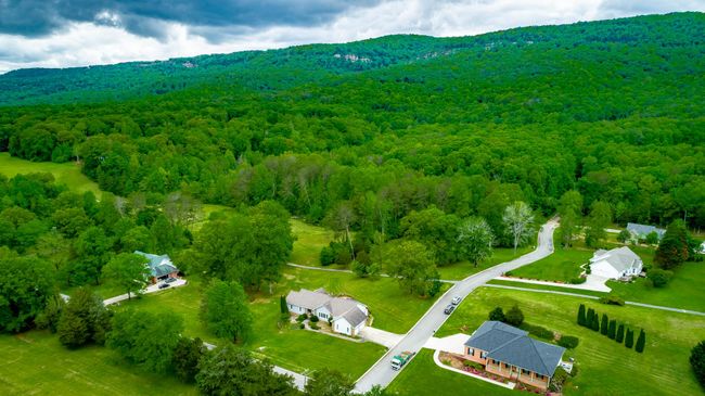 19 Lower Brow Rd, House other with 5 bedrooms, 4 bathrooms and null parking in Dunlap TN | Image 84
