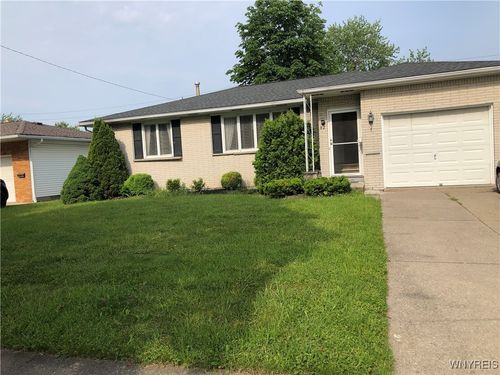 82 Dorset Dr, Depew, NY, 14043-1728 | Card Image