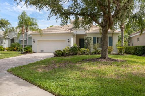 7236 Lismore Ct, LAKEWOOD RANCH, FL, 34202-7936 | Card Image