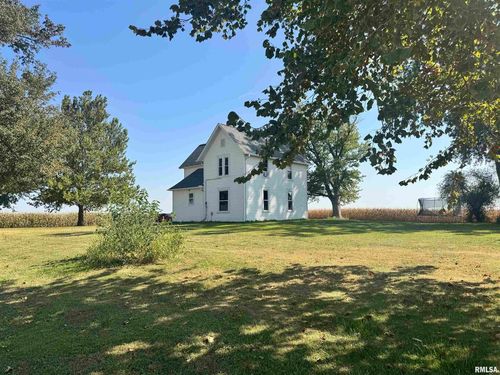 5515 Bunker Hill Rd, Fulton, IL, 61252-9517 | Card Image