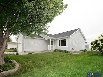 10660 Northloch Street, House other with 5 bedrooms, 1 bathrooms and 2 parking in Waverly NE | Image 1