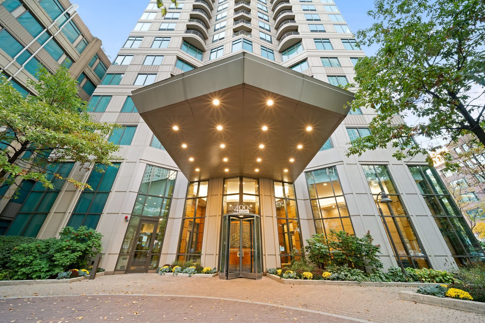 1601 400 N Lasalle Street, For Rent in CHICAGO Zoocasa