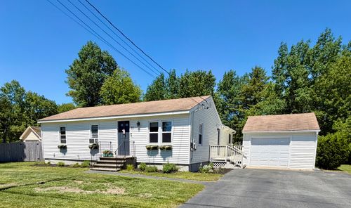 55 Mill St, Kennebunk, ME, 04043-6261 | Card Image