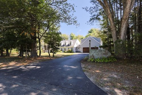 25 Nelson St, Kingston, MA, 02364-1328 | Card Image