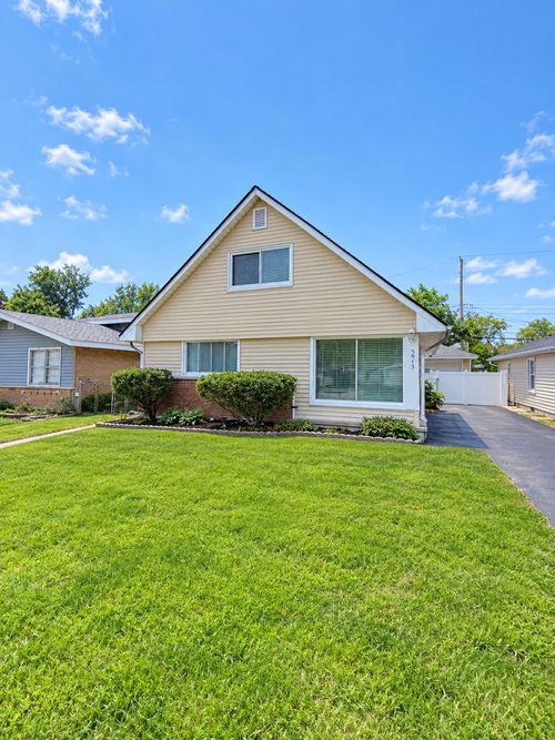 3913 168th St, Country Club Hills, IL, 60478-2127 | Card Image