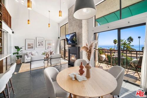 a211-26664 Seagull Way, MALIBU, CA, 90265-4543 | Card Image