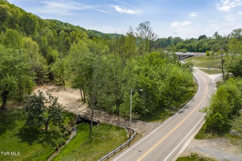 1045 Rock Springs Road, Kingsport, TN, 37664 | Card Image