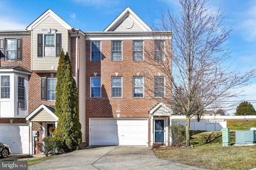 258 N Front St, NEW FREEDOM, PA, 17349-9602 | Card Image