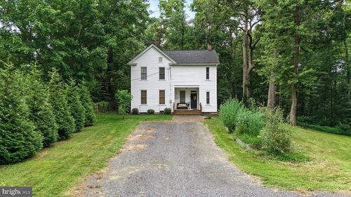 2417 Vineyard Rd, FALLING WATERS, WV, 25419-7900 | Card Image