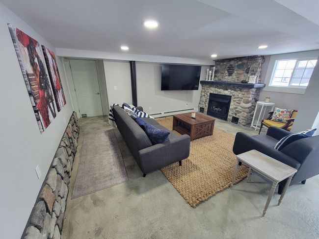 4642 Main St, House other with 8 bedrooms, 5 bathrooms and null parking in Onekama MI | Image 62