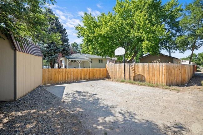 Parking Pad Off Alley | Image 24