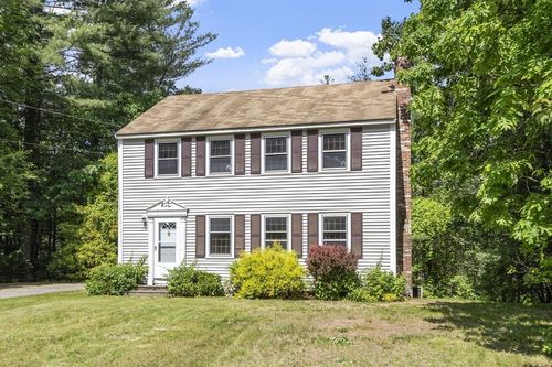 17 Virgo Ln, Townsend, MA, 01469-1373 | Card Image