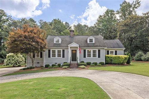 320 Dickerson Rd Ne, marietta, GA, 30067-4132 | Card Image