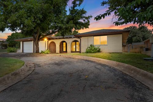 4017 River Oaks Dr, Kingsland, TX, 78639-5231 | Card Image