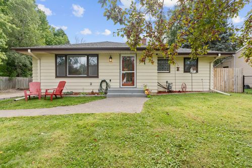 1496 Laurie Rd E, Maplewood, MN, 55109-2645 | Card Image