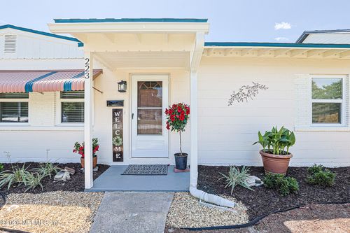 223 Elmore St, Green Cove Springs, FL, 32043-3011 | Card Image