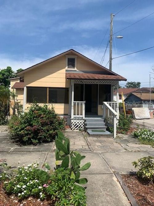 917 Dartmoor St N, ST PETERSBURG, FL, 33701-1629 | Card Image