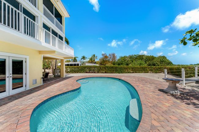 Pool | Image 49