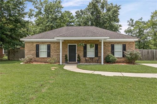 5786 Orchard St, Satsuma, AL, 36572-2217 | Card Image