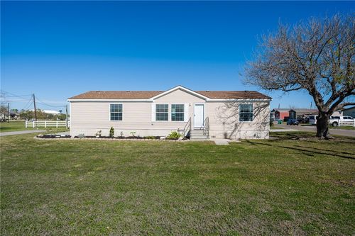 2222 Demory Ln, Aransas Pass, TX, 78336-4611 | Card Image