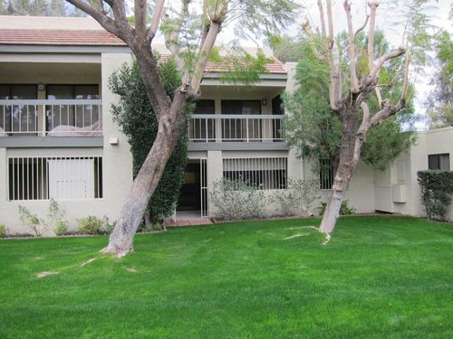 213-353 E Via Escuela, Palm Springs, CA, 92262-3071 | Card Image