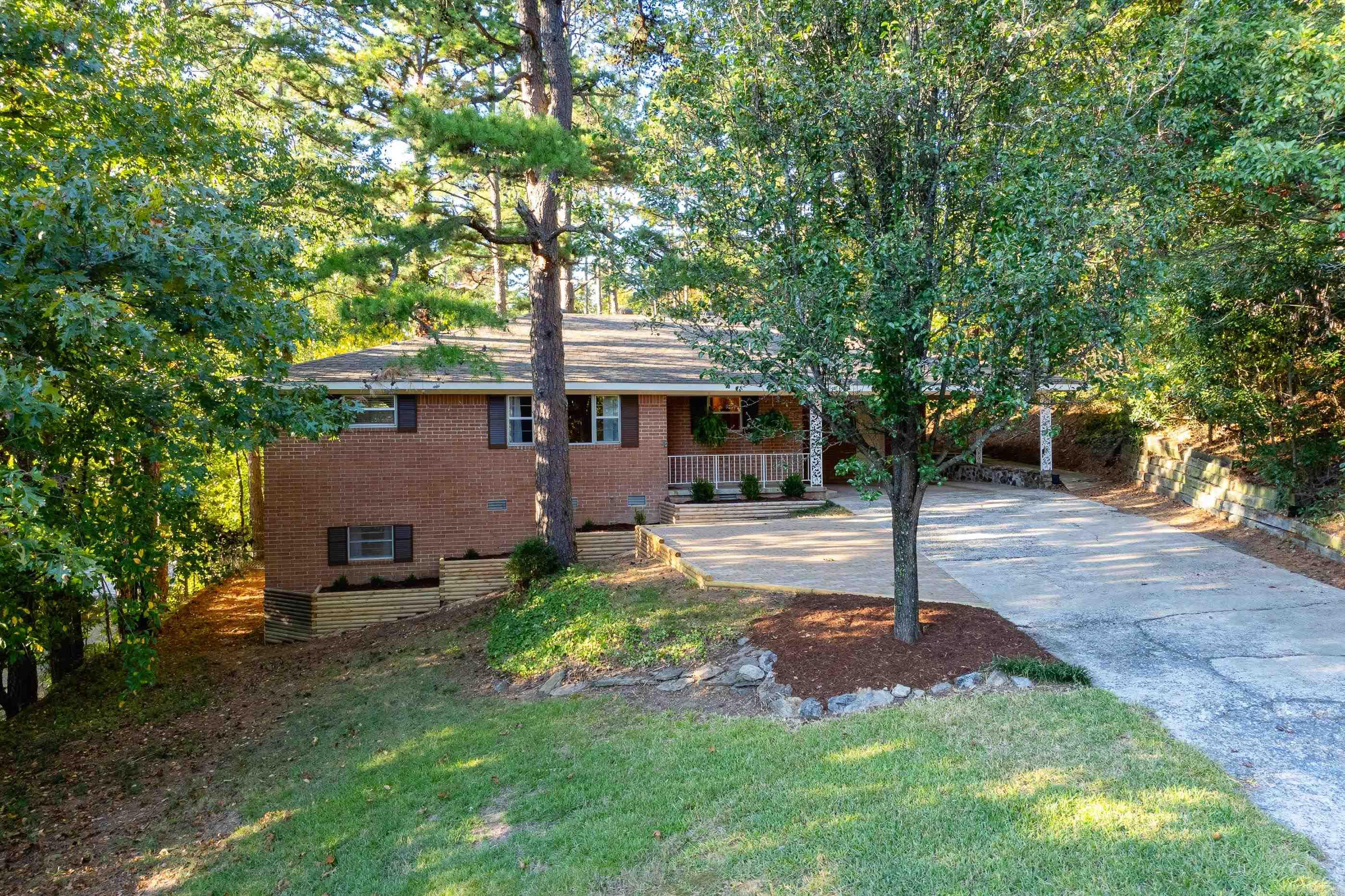 Echo Pt, Little Rock, AR 72210