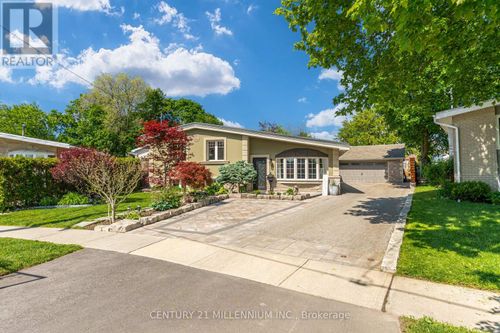 26 Alston Crt, Brampton, ON, L6W3B6 | Card Image