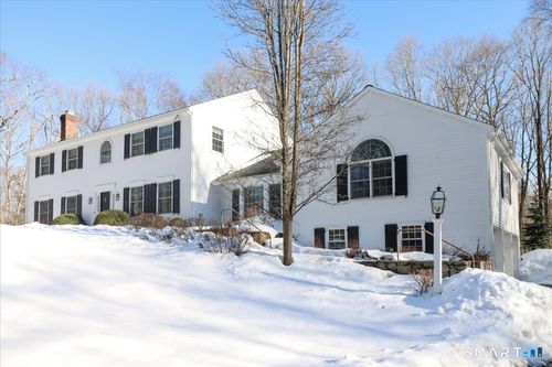17 Tall Oaks Rd, Wilton, CT, 06897-1337 | Card Image